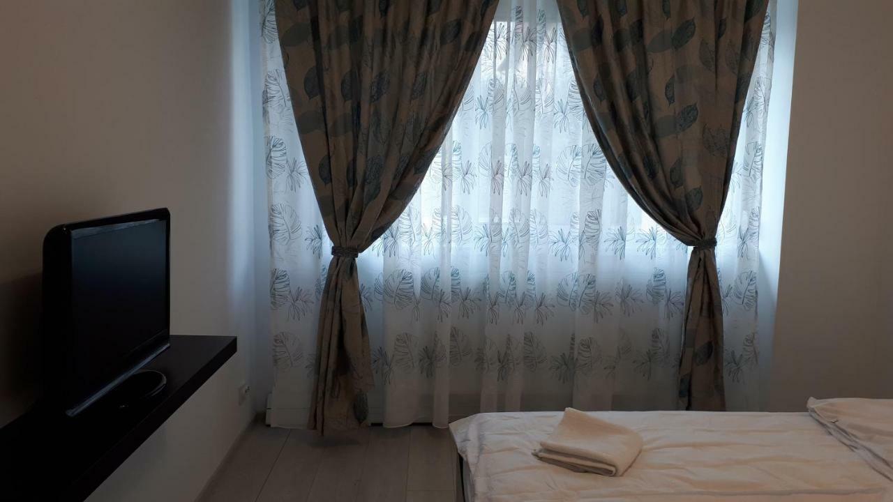 Tibiscum Apartament, Bucuresti Экстерьер фото
