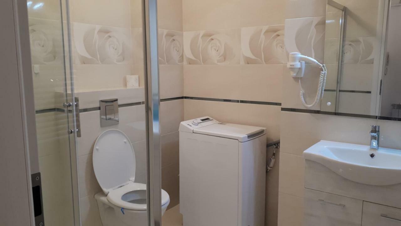 Tibiscum Apartament, Bucuresti Экстерьер фото