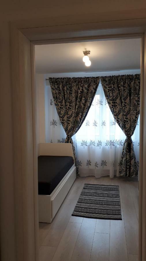 Tibiscum Apartament, Bucuresti Экстерьер фото